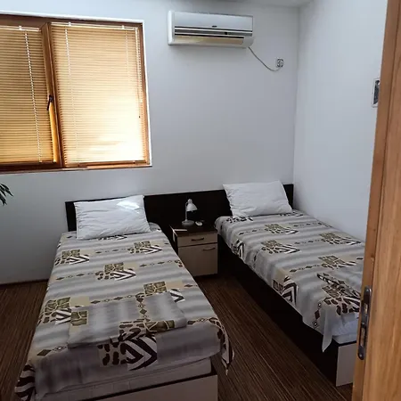 Planinski Rai Apartament Triawna